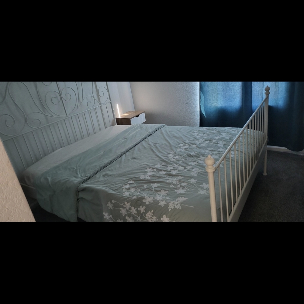 IKEA Light Gray Floral Duvet Cover - Picture 2 of 2